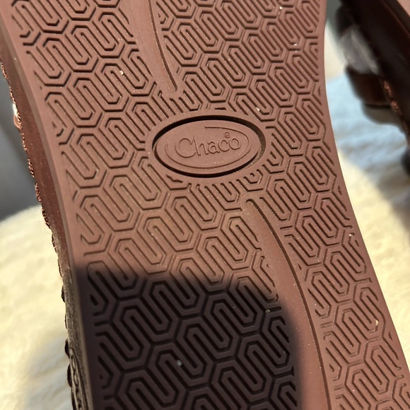 Brown Strappy Sandals CHACO size 40 used Like NEW, they have stitching. - Picture 5 of 16